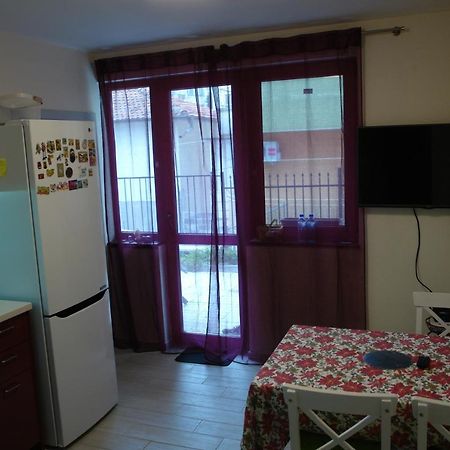 Appartment Lazur Burgas Екстер'єр фото
